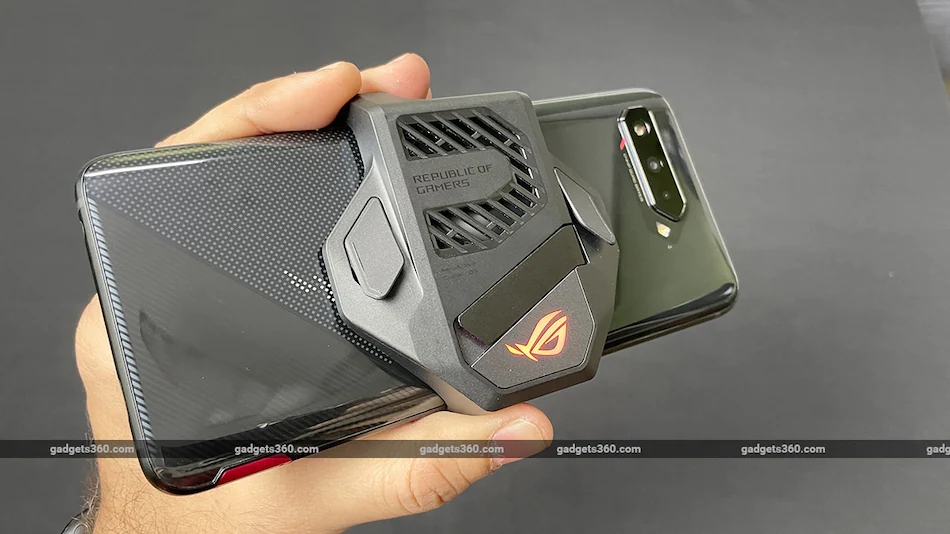 ZS673KS AeroActive Cooler 5 for ASUS ROG Phone 5 - Magnetic Type-C