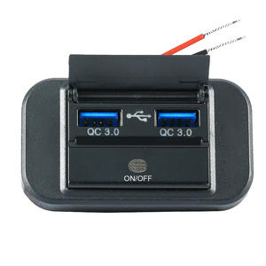 USINE 12v <span class=keywords><strong>USB</strong></span> Type <span class=keywords><strong>C</strong></span> Chargeur <span class=keywords><strong>Prise</strong></span> Voiture Double PD Charge Rapide Double Port <span class=keywords><strong>USB</strong></span> Chargeur de Téléphone Tension Mètre Charge Rapide Marine - Product Image 6