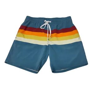 OEM Polyester kumaş özel yüksek kaliteli kurulu şort plaj şerit tasarımı ile rahat erkek yüzmek şort giymek