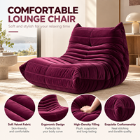 Fauteuil lounge Caterpillar en velours bordeaux, rembourrage dense, toucher doux, soutien ergonomique, qualité durable, confort optimal