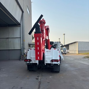 Camión Grúa de Servicio Pesado HOWO NX 6x4 de 25 Toneladas con Plataforma y Elevador Combinados para Rescate en Carreteras Urbanas y Remolque de Vehículos Ligeros - Product Image 4