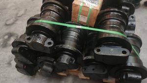 Fabrieksprijs Pc400 Graafmachine Track Lage Rolbodem Naar Beneden <span class=keywords><strong>Roller</strong></span> Mini Graafmachine Voor Komatsu Onderstel Onderrol - Product Image 3