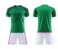 Nouvelle tenue de football pour équipe nationale 2026 – Ensemble maillot et short personnalisé en polyester respirant de haute qualité pour adulte – Idéal pour l'été