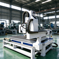 Routeur CNC multifonction 4 axes JINAN MEOKON avec changeur d'outils linéaire et axe rotatif pour la sculpture de colonnes rondes 1300x2500mm