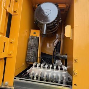 Excavatrice Hyundai 305LC-9T d'occasion de 30 tonnes avec moteur Cummins, chenilles longues, modèle 2024, puissance de 194 kW pour l'exploitation minière et les travaux de terrassement lourds - Product Image 6