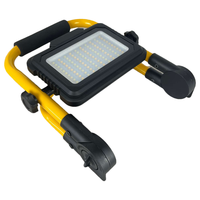 Lampe de travail LED rechargeable au lithium 6V DC, trépied pliable, IP44, 1500 lumens, blanc chaud, angle de faisceau 120°, portable pour atelier