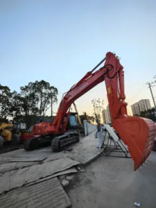 Excavadora Usada Hitachi ZX450 de Segunda Mano, Modelo de la Serie Hitachi ZAXIS 450 de 45 Toneladas, Original de Japón - Product Image 2