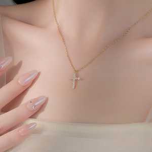 Meistverkaufte 925 Sterling Silber Kreuz Zirkon Anhänger Halsketten für Frauen - Product Image 2