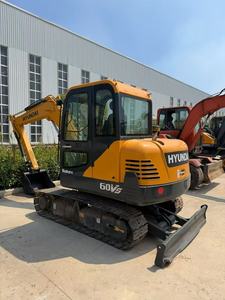 Excavatrice sur chenilles Hyundai R60VS d'occasion, mini-pelle de 6 tonnes, moteur et pompe testés et inspectés pour les travaux de construction municipale et de jardinage - Product Image 4