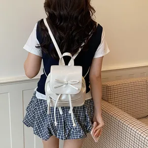 Sac à dos en cuir PU 2026 pour femme avec nœud, sac de voyage décontracté léger à cordon de serrage et rabat pour usage quotidien - Product Image 3