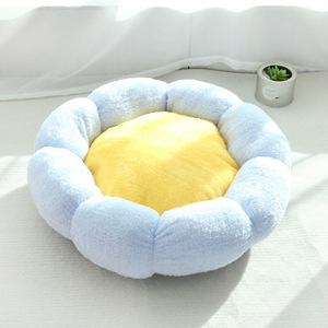 <b>Plush</b> Flower Pet Bed Round Dog <b>Cat</b> Sleeping Mat Thickened Polyester Fiber Fill Four Seasons Use Hand Wash - Product Image 4