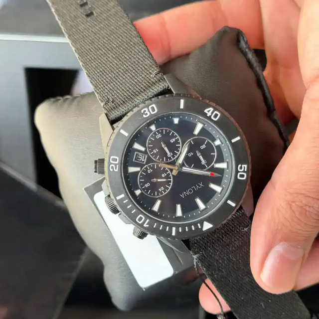 Photokinetic Energy Solar Men's Watch Nylon Strap Plastic Case Date Display Features Black Men's Chronograph Watch