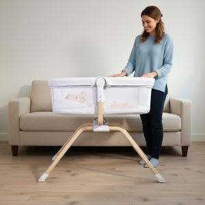 Prezzo di fabbrica di <span class=keywords><strong>piccole</strong></span> <span class=keywords><strong>dimensioni</strong></span> <span class=keywords><strong>lettino</strong></span> per bambini europeo pieghevole Travelling bambino altalena culla facile da usare portatile altalena per bambini - Product Image 1