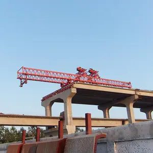 Prix de grue de portique de lancement de poutre de pont de 120 tonnes pour la construction express