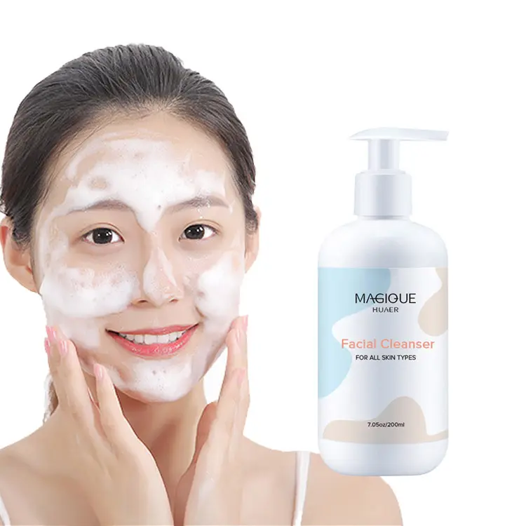 Magique Huaer निजी लेबल थोक थोक प्राकृतिक कोरियाई सफाई दूध चेहरा धोने फोम कोलेजन चेहरे Cleanser