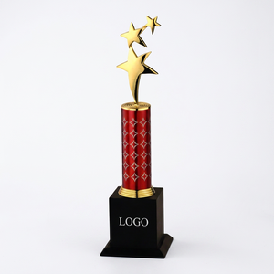 Trofeo Personalizado con Figura de Dama, Fundición a Presión, Acabado en Oro Cromado, Grabado Láser, para Premios Ejecutivos - Product Image 1