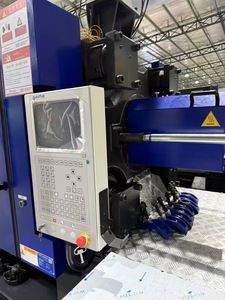 Máquina de Moldeo por Inyección Horizontal Híbrida Haitian MA3200III de 320 Toneladas Usada Premium con PLC, Motor, Bomba de Tornillo, Caja de Engranajes y Rodamientos - Product Image 3