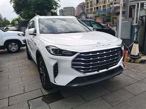 Voiture d'occasion Chery Jetour X70 PLUS 1.6T 197HP 7DCT FWD SUV de luxe pour routes difficiles en Afrique - Product Image 3