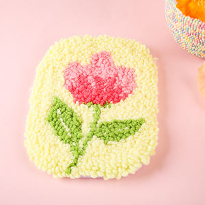 Kit de posavasos de aguja de punzón de tulipanes de flores de estilo bonito personalizado, Kit de <span class=keywords><strong>bordado</strong></span> de aguja de punzón, Kit de aguja de ganchillo <span class=keywords><strong>para</strong></span> <span class=keywords><strong>principiantes</strong></span> - Product Image 2