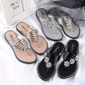Women Slippers Summer Fashion Trend Shoes New Flat Sandals Flip Flops Light Outside Wear Casual PVC for Ladies 2 Colors 2 Pairs
