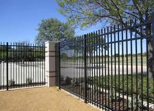 Clôture décorative en fer forgé, panneau de clôture décorative, bon marché, piquet métallique en aluminium, collection