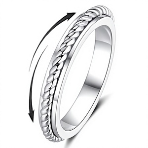 Bague Éternité Carrée en Argent S925 Plaqué Or 14K et Rhodium avec Sertissage clos de Zircons Cubiques – Bijou Fin pour Femme, Idéale Mariage et Fêtes - Product Image 3