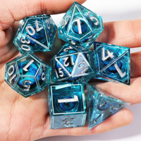 Jeu de dés MINI PLANET DND Blue Dragon Eye Liquid Core Dice RPG Donjons & Dragons Vente en gros de dés en résine polyédrique personnalisés faits à la main