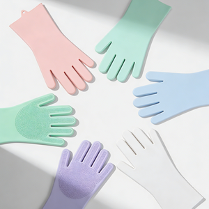 Guante de Baño y Masaje para Mascotas 2 en 1 Roki, Guante de Silicona para el Cuidado de Perros, Ecológico, Biodegradable, Herramienta de Limpieza Profunda para Eliminar el Pelo - Product Image 1