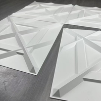 Panel Dinding PVC 50cm*50cm Mudah Dipasang 3D Segitiga Latar Belakang Sofa Putih Matte Panel Dinding Interior