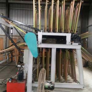 Presse hydraulique double face pour panneaux de bois, machine de fixation pour panneaux de bois et porte en contreplaqué - Product Image 4