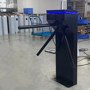 Puerta de entrada de control de acceso de seguridad <span class=keywords><strong>vertical</strong></span> de acero inoxidable 304 torniquete de trípode automático - Product Image 4