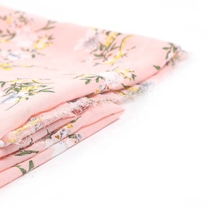 Impression personnalisée Polyester Doux <span class=keywords><strong>Tissu</strong></span> En Mousseline De Soie Pour <span class=keywords><strong>La</strong></span> Robe - Product Image 1