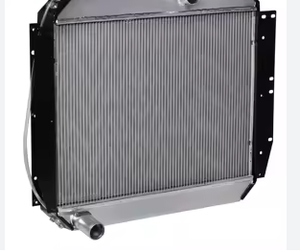 Tanque de agua de radiador de plástico de aluminio nuevo de alta calidad para ZIL 133 <span class=keywords><strong>GYA</strong></span> OEM NO.133 2017 - Product Image 3