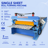 Machine de formage à rouleaux trapézoïdaux entièrement automatique pour acier coloré avec moteur, engrenages et contrôle PLC
