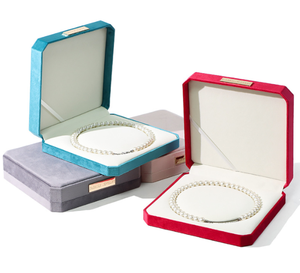 Caja Octogonal para Collar de Perlas, Hecha a Mano, de Alta Gama, Envuelta en Tela de Terciopelo Fino, Cierre Magnético, Base Rígida, Azul Lago, Rojo, Gris, Nude - Product Image 1