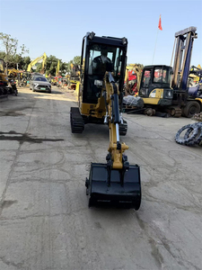 Miniexcavadora Caterpillar 302CR Usada de 2019, 2 Toneladas, Motor C1.1, Cucharón de 0.044 m3 para Trabajos en Espacios Reducidos - Product Image 2