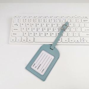 Venta al por mayor de fundas gruesas multicolor de piel sintética PU para tarjetas de embarque con cordón personalizable y logotipo. - Product Image 5