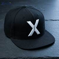 Casquette Snapback Personnalisée avec Logo OEM ODM Broderie 3D Blanche Alphabet X Faible MOQ Marquage Personnalisé Tissu Premium