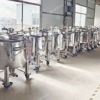 Réservoir de stockage de liquides en acier inoxydable de 100L, 200L, 300L, 500L avec agitation pneumatique, équipement de stockage chimique, équipement de mélange