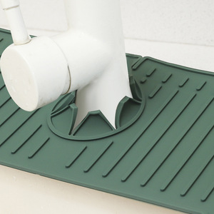 Splash Water Catcher <b>Mat</b> <b>Silicone</b> Faucet <b>Mat</b> Water Draining <b>Mat</b> for Kitchen Faucet 61*14.5cm - Product Image 4