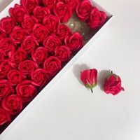 Fleur de Bain Artificielle 50pcs Par Boîte Rose 3 Couches Fleurs de Savon 5cm Tête Mousse Savon Fleur Roses pour Mariage et Saint Valentin