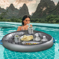 Plateau flottant gonflable en PVC pliable, grande capacité, durable, personnalisable, pour vin, aliments, canettes, bière, boissons, usage extérieur, eau