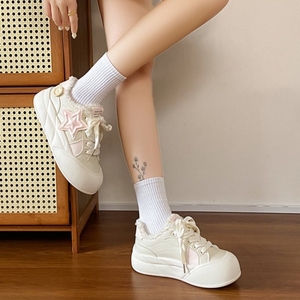Zapatillas de deporte blancas con <span class=keywords><strong>plataforma</strong></span> forrada de lana cálida a la moda para mujer-Zapatos gruesos de diseño de estrella informal versátil - Product Image 5