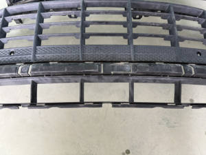 Grille noire centrale de pare-chocs avant d'origine utilisée de nouveau style pour la Porsche <span class=keywords><strong>Macan</strong></span> 95B 2015-2017 - Product Image 5