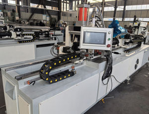 Machine <span class=keywords><strong>de</strong></span> poinçonnage <span class=keywords><strong>de</strong></span> raccords <span class=keywords><strong>en</strong></span> <span class=keywords><strong>acier</strong></span> inoxydable entièrement automatique <span class=keywords><strong>pour</strong></span> la fabrication <span class=keywords><strong>de</strong></span> tuyaux sanitaires hygiéniques - Product Image 5