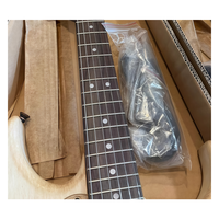 Gitar Elektrik Jelo 39-Inci dengan Leher Maple, Fretboard Rosewood India, dan Body Mahogany untuk Pemain Tingkat Menengah.
