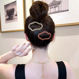 Pince à cheveux en cuir en forme de nuage pour femme, usage quotidien, pince BB, coiffe artisanale, origine Yiwu - Product Image 1