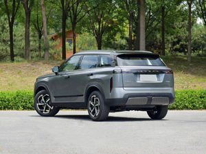 Chery Tiggo 7 Pro de Alta Calidad, SUV de 5 Plazas, Gasolina, 1.5T Turbo CVT, Autos Usados en Venta con Asientos de Cuero e Interior Claro - Product Image 5