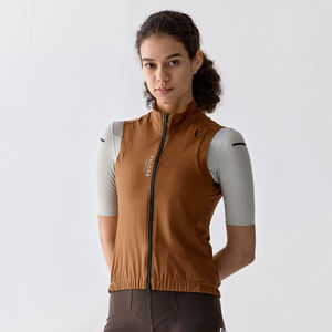 سترة مخصصة لركوب الدراجات بالجملة مقاومة للرياح نسائية بلا أكمام شبكة للدراجات سترة جيليه مع جيوب بسحاب من الشركة المصنعة الأصلية - Product Image 4