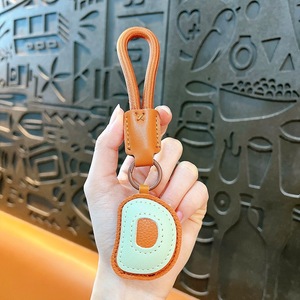 Llaveros de Cuero con Letras del Alfabeto Inglés (26 Letras), Precio de Fábrica, Llavero para Mochila, DIY, Cuerda de Nailon Colorida, Letras Iniciales - Product Image 2